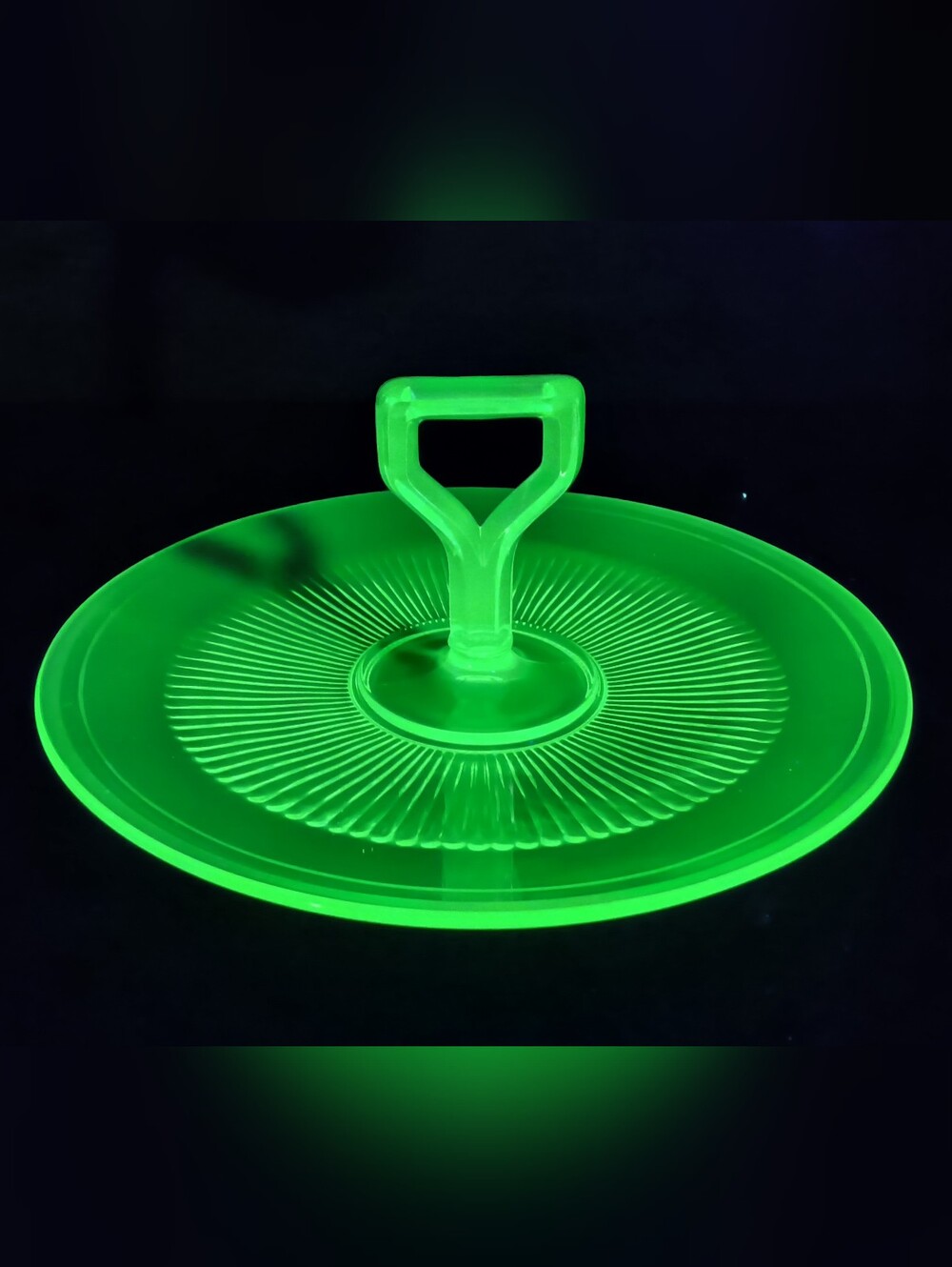 Vintage Hazel Atlas Uranium Depression Glass Center Handle Server Tray UV Glow